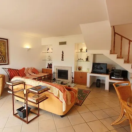 Lovelystay - Alto Dos Calicos 2br House With Garden *