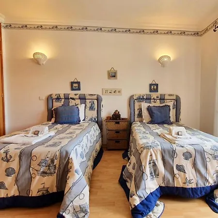 Lovelystay - Alto Dos Calicos 2br House With Garden Ferienhaus Albufeira