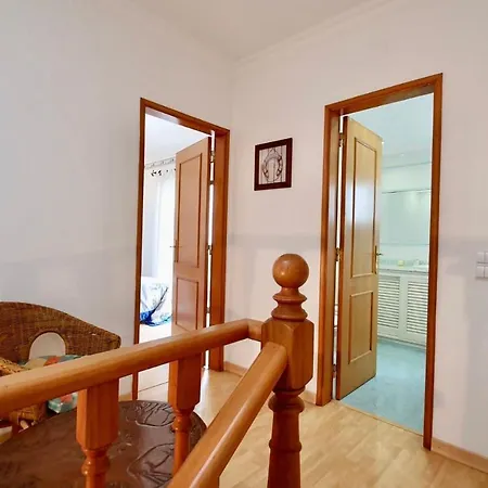 Lovelystay - Alto Dos Calicos 2br House With Garden Ferienhaus *